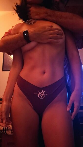 erosandelena Nude Leaks OnlyFans Photo 1