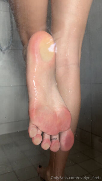 evelyn_feett Nude Leaks OnlyFans Photo 44