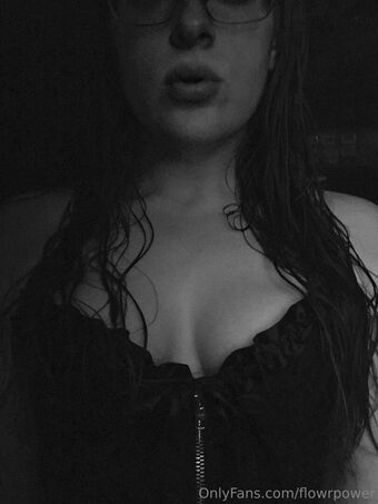 flowrpower Nude Leaks OnlyFans Photo 34