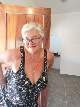 fungrannies Nude Leaks OnlyFans Photo 25