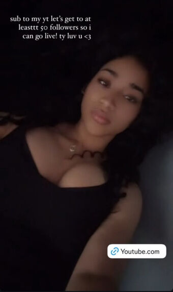 Gl0ry.a Nude Leaks OnlyFans Photo 1