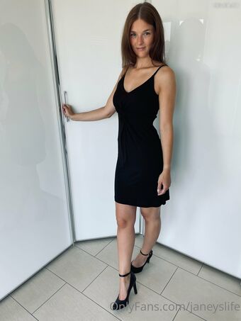 Janeyslife Nude Leaks OnlyFans Photo 13