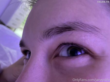 Janeyslife Nude Leaks OnlyFans Photo 19