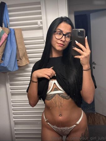 Juicy Julsie Nude Leaks OnlyFans Photo 89