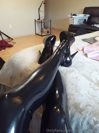 kinkystruggles Nude Leaks OnlyFans Photo 18