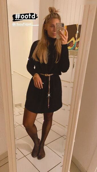 Linda Teodosiu Nude Leaks OnlyFans Photo 35