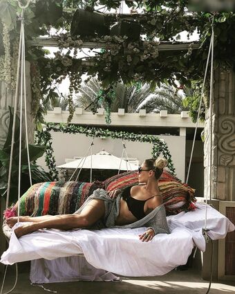 Linda Teodosiu Nude Leaks OnlyFans Photo 28