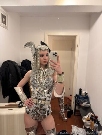 liza_18y.o Nude Leaks OnlyFans Photo 4