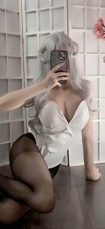 Lolaaasaur Nude Leaks OnlyFans Photo 30