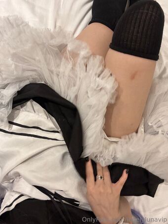 lonelylunavip Nude Leaks OnlyFans Photo 17