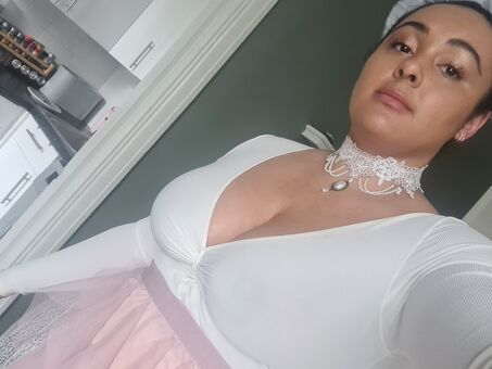 modernbritishrose Nude Leaks OnlyFans Photo 82