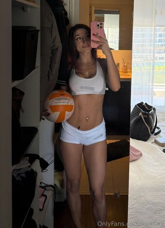 miiki.xx Nude Leaks OnlyFans Photo 42