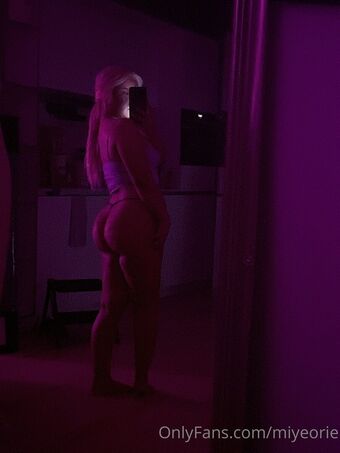 Miyeorie Nude Leaks OnlyFans Photo 12