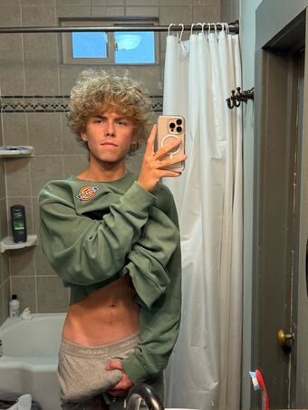 urfavvfella Nude Leaks OnlyFans Photo 3