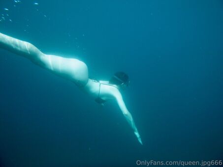 queen.888 Nude Leaks OnlyFans Photo 11