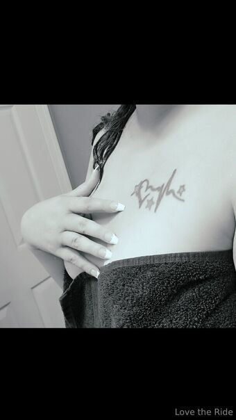 rideher23 Nude Leaks OnlyFans Photo 1