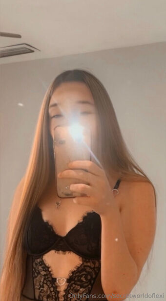 secretworldoflexi Nude Leaks OnlyFans Photo 9