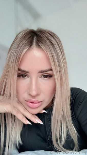 sorianna Nude Leaks OnlyFans Photo 14
