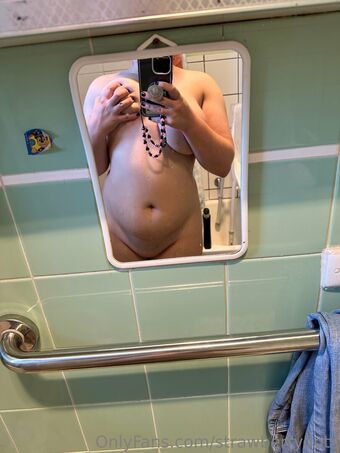 strawberrydots Nude Leaks OnlyFans Photo 9