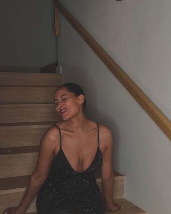Tracee Ellis Ross Nude Leaks OnlyFans Photo 147