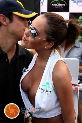 Vale Roth Nude Leaks OnlyFans Photo 2