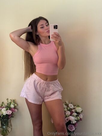 your.tasha.xxx Nude Leaks OnlyFans Photo 2