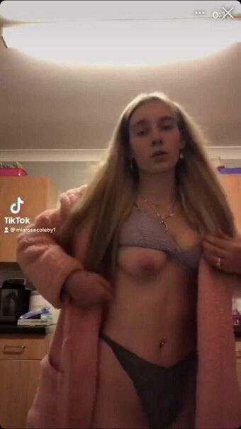 06m1a Nude Leaks OnlyFans Photo 14