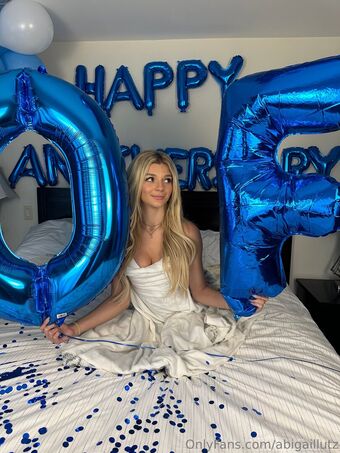 abigaillutz Nude Leaks OnlyFans Photo 13