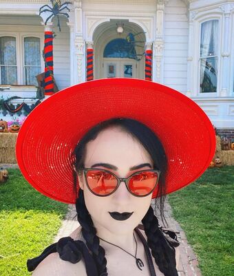 Amy Roberts Nude Leaks OnlyFans Photo 38