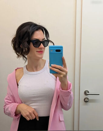 Anna.colorful.fashion Nude Leaks OnlyFans Photo 9