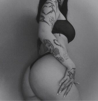 Aylen Lopez Nude Leaks OnlyFans Photo 7