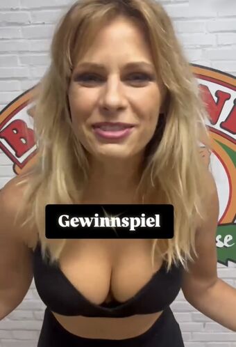 Carolina Peukmann Nude Leaks OnlyFans Photo 82