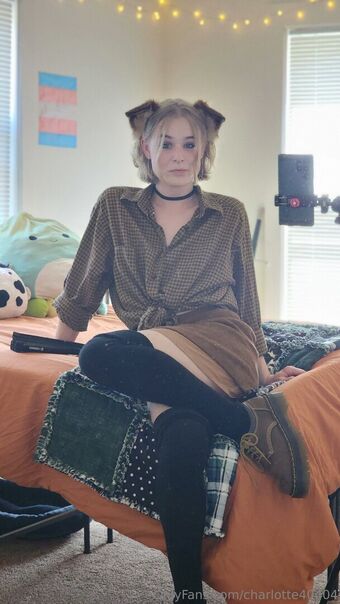 Charlotte40404 Nude Leaks OnlyFans Photo 18