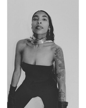 Spellling Nude Leaks OnlyFans Photo 39