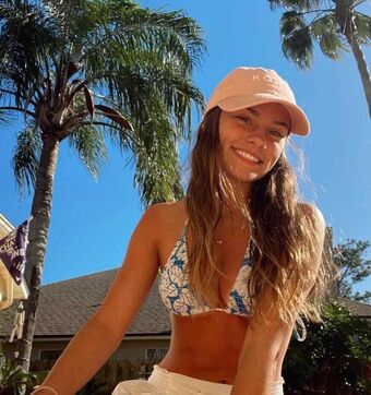 Delaney Porazinski Nude Leaks OnlyFans Photo 21