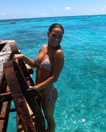 Delaney Porazinski Nude Leaks OnlyFans Photo 14