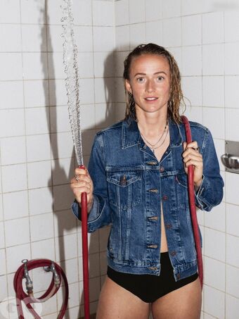 DFB Damen Nude Leaks OnlyFans Photo 132