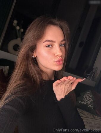 Evelina Kiss Nude Leaks OnlyFans Photo 58