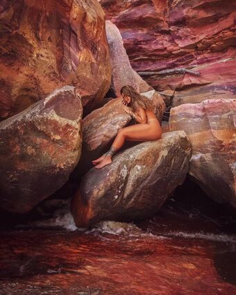 Fernanda Havana Nude Leaks OnlyFans Photo 30