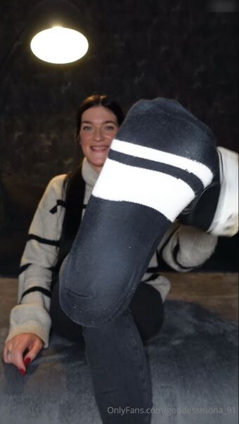 Goddess Mona Nude Leaks OnlyFans Photo 49