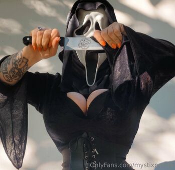 hollowedqueen Nude Leaks OnlyFans Photo 17