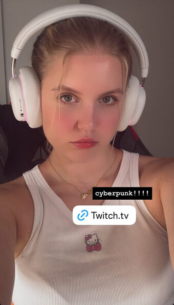 HoxieLoxie Nude Leaks OnlyFans Photo 70