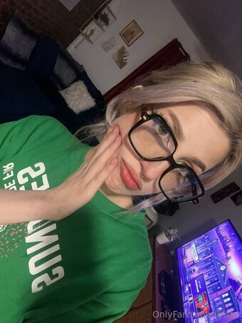 iristv Nude Leaks OnlyFans Photo 39