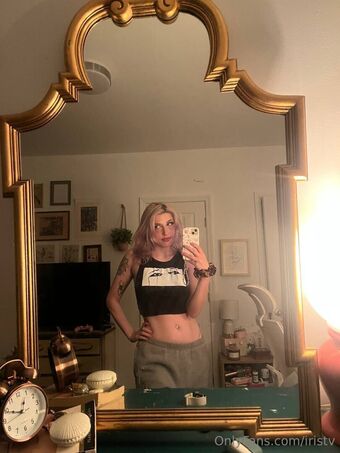 iristv Nude Leaks OnlyFans Photo 35