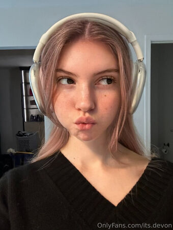 its.devon Nude Leaks OnlyFans Photo 23