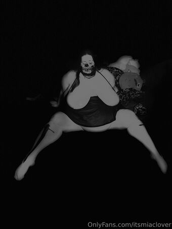 itsmiaclover Nude Leaks OnlyFans Photo 30