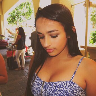 Jazz Jennings Nude Leaks OnlyFans Photo 32