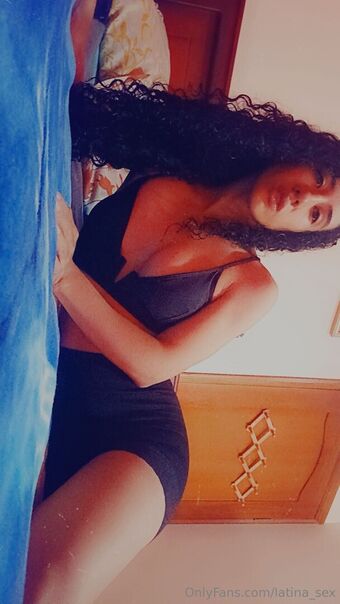 latina_sex Nude Leaks OnlyFans Photo 2