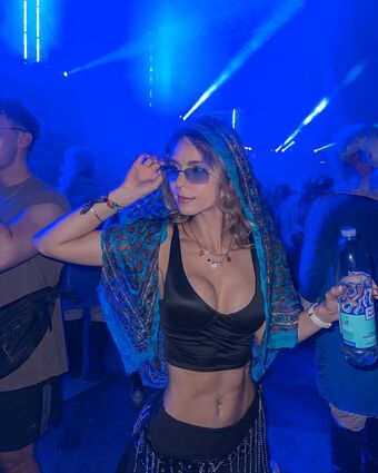 Lauren Johnson Nude Leaks OnlyFans Photo 319