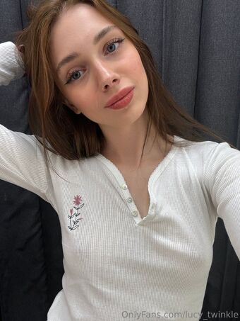 lucy_twinkle Nude Leaks OnlyFans Photo 16